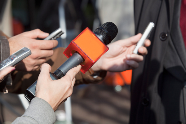 How Mass Communication and Journalism Courses can Help you to Succeed in the Media Industry?